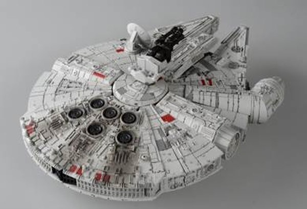 Star Wars Powered By Transformers   New Millenium Falcon Photos Hit Chinese Auction Site  (3 of 4)